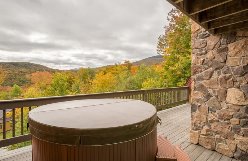 Rental hot tub at Killington Rental Associates.