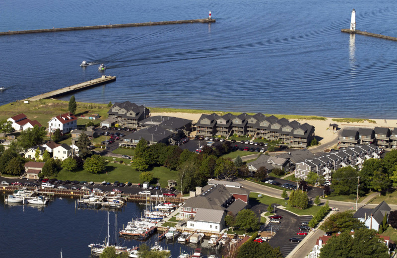 Aerial view of Harbor Lights Resort