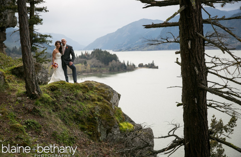 Wedding couple at Westcliff Lodge.