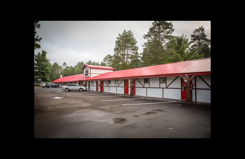 Exterior view of Northern Pine Inn.