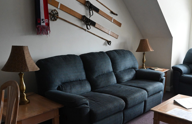 Guest room at The Golden Eagle Lodge.