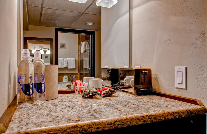 Room amenities at Inn at Aspen.