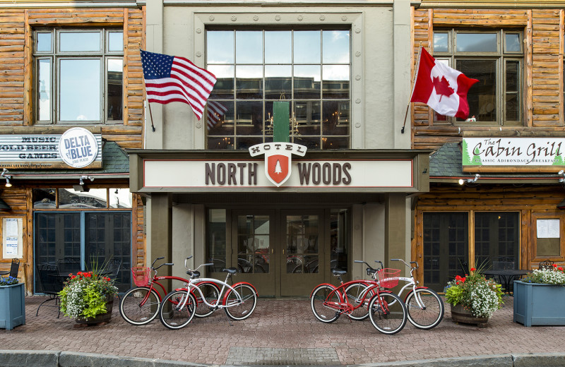 Exterior view of Northwoods Inn.