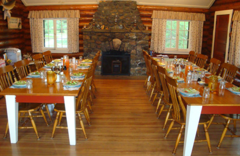 Dining hall at Shady Roost Lodge.