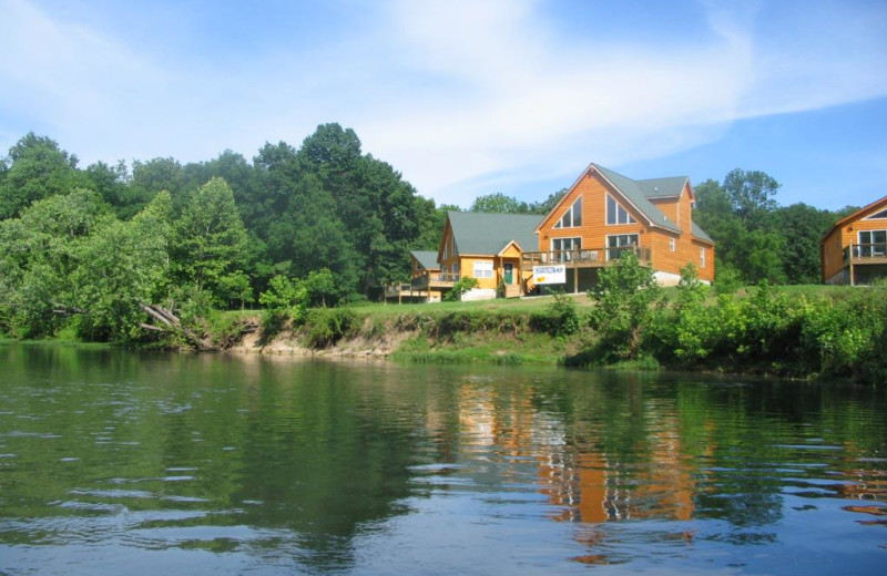 Exterior view of Riverwood Resort.