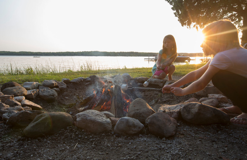 Bonfire at East Shorewood Cottages.