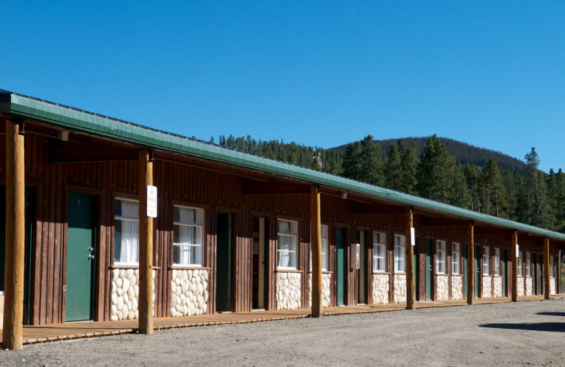 Exterior view of The Wayside Inn.