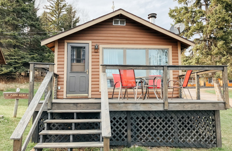 Cabin exterior at Cascade Lodge.