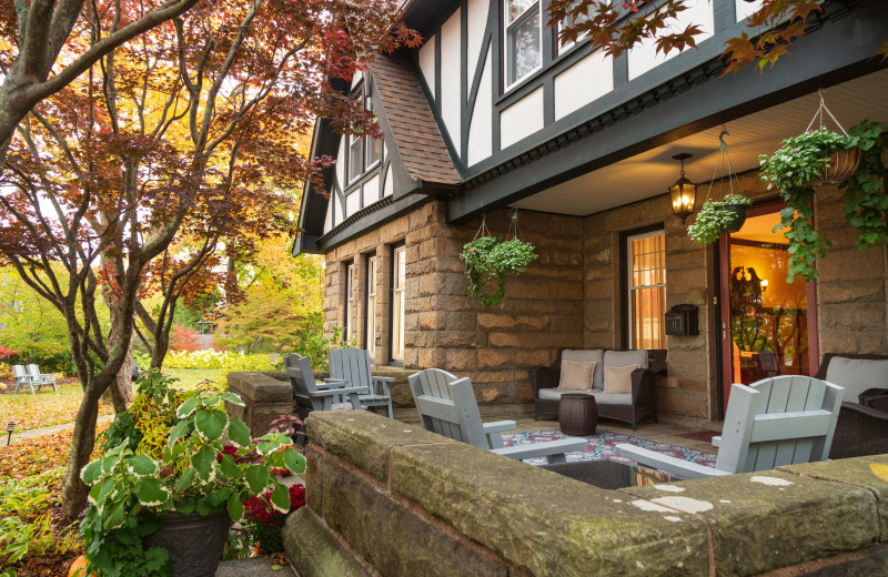 Exterior view of Atlantean Cottage Bar Harbor Bed 