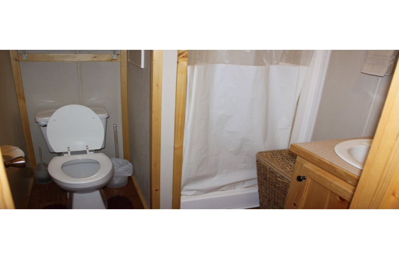 Cabin bathroom at Hocking Hills Backwoods Retreat.