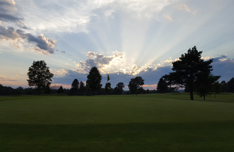 Golf course at Tagalong Golf 