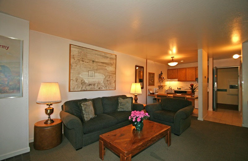 Guest living room at Aston Lakeland Village.