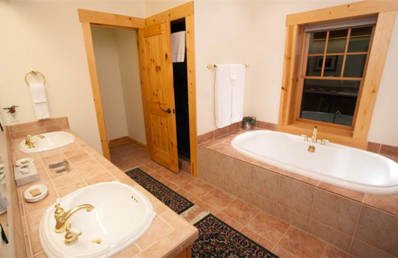 Rental bathroom at Rendezvous Mountain Rentals & Management.