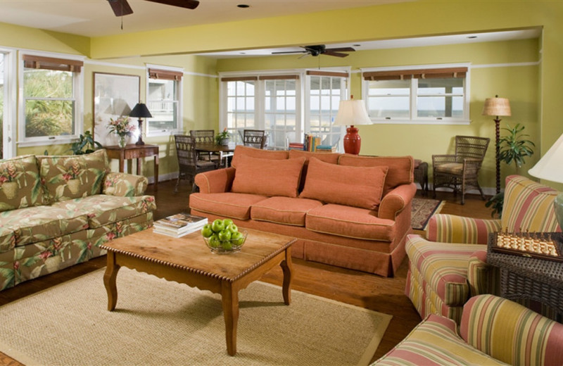 Cottage Interior at Elizabeth Pointe Lodge