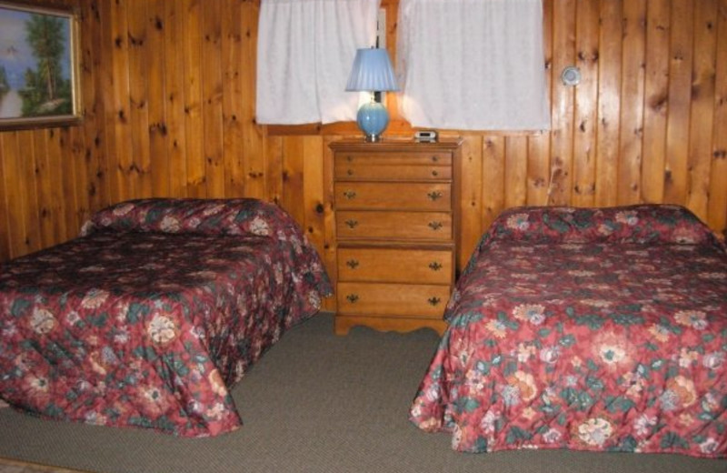 Bedroom at Diamond Cove Cottages.