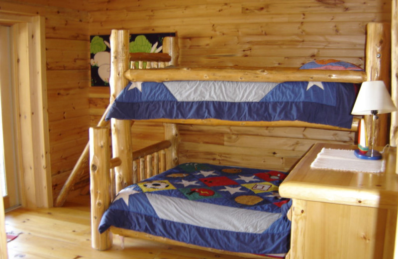 Cabin bedroom at Buckhorn on Caribou.