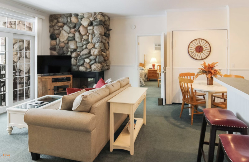 Guest living room at Hawk's Eye Golf Resort.