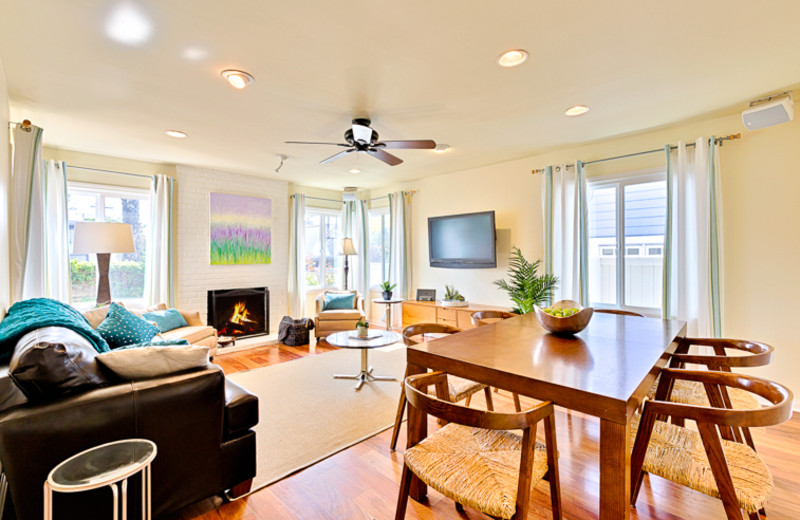 Vacation rental living room at Seabreeze Vacation Rentals, LLC.