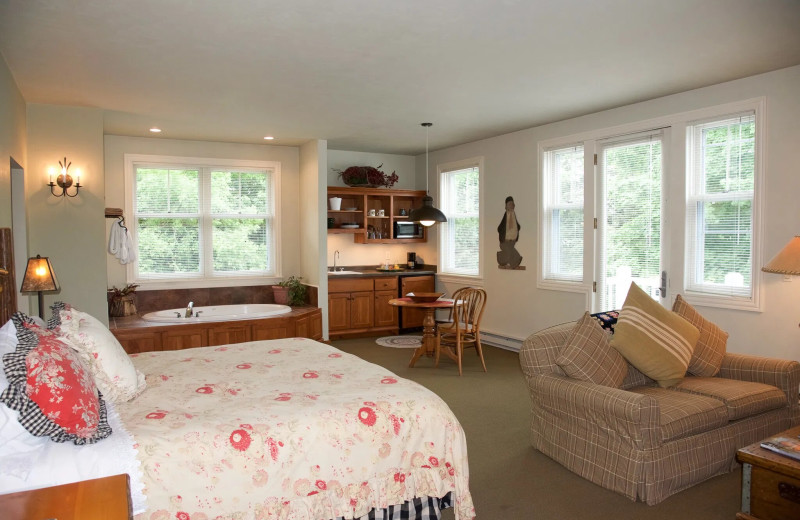 Guest room at Lodgings at Pioneer Lane.