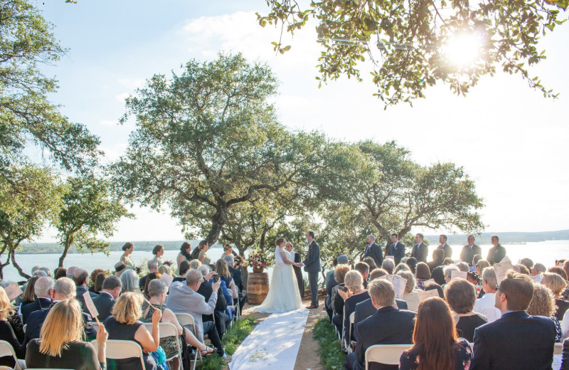 Weddings at Canyon of the Eagles.