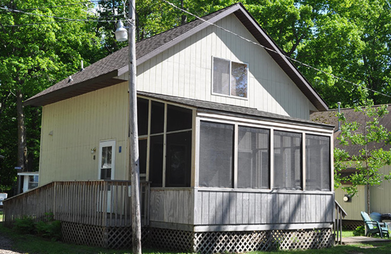 Cabin exterior at Lake Shore Summer Breeze LLC.