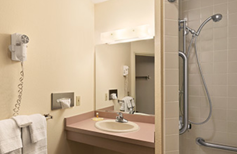 ADA Bathroom at Days Inn Hinckley.