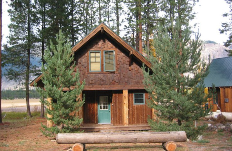 Cabin exterior at Timberline Meadows Lodges.