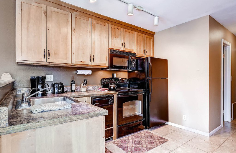 Rental kitchen at Wildwood Suites.