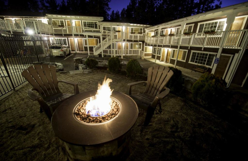 Fire pit at Avalon Lodge South Lake Tahoe.