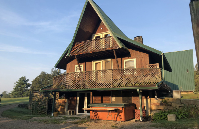 Cabin exterior at 1st Choice Cabin Rentals.