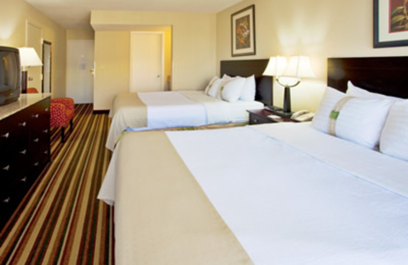 2 Bed Guest Room at Holiday Inn Main Gate East