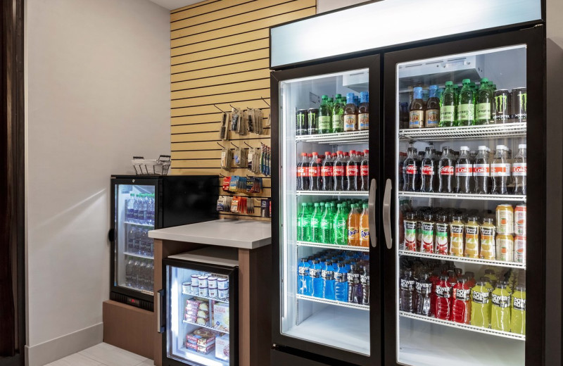 Snacks at Holiday Inn Express & Suites Madison.