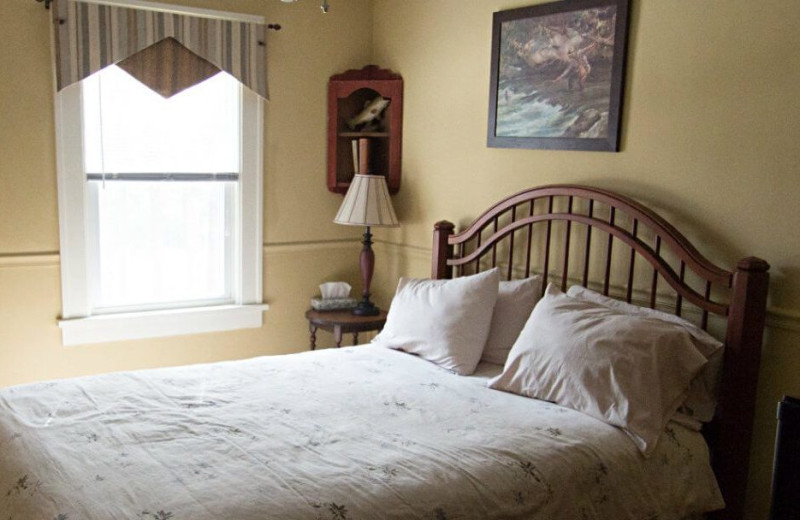 Guest room at Mountaintop Lodge at Lake Naomi.