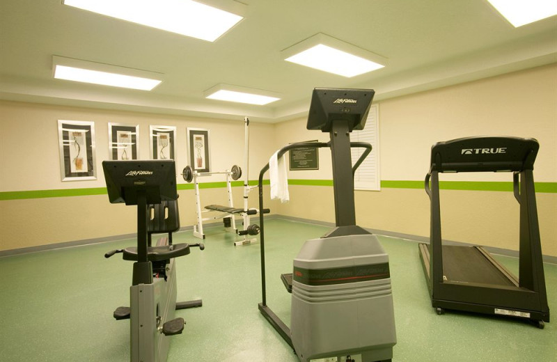 Fitness room at Extended Stay Deluxe Austin - Arboretum - North.