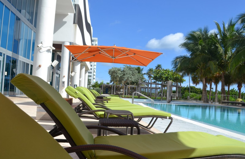 Canyon Ranch Resort & Hotel (Miami Beach, FL) - Resort ...