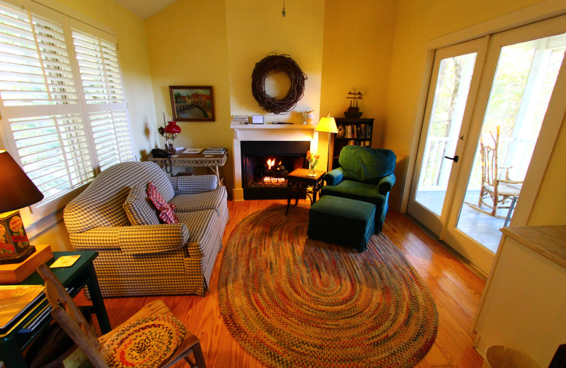 Cottage living area at Orchard Inn and Cottages.