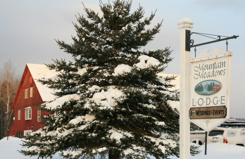 Exterior view of Mountain Meadows Lodge.