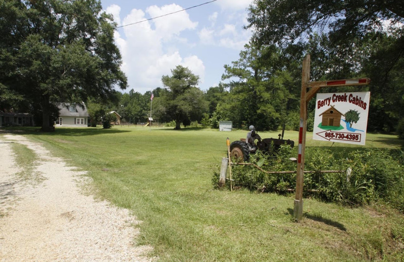 Exterior view of Berry Creek Cabins.