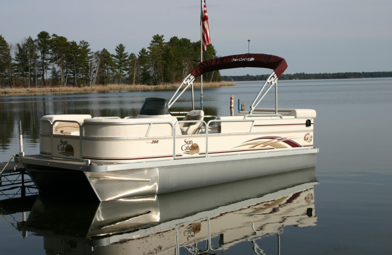 Boating at Twin Springs Resort.