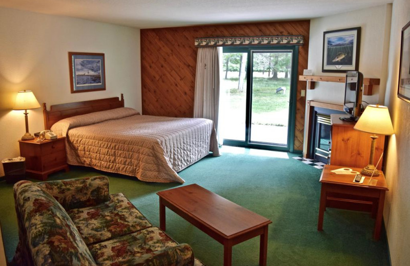 Guest room at Whitetail Lodge.