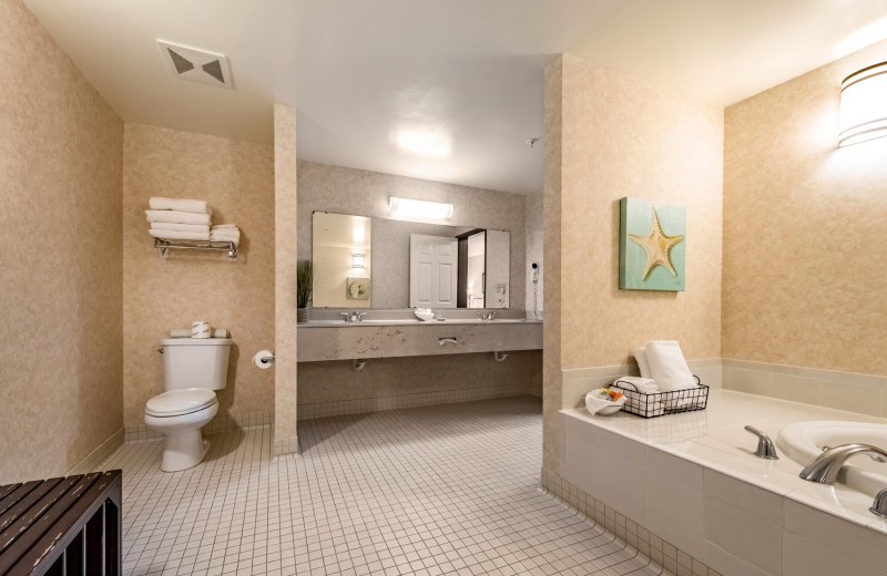 Guest bathroom at The INN at Gig Harbor.