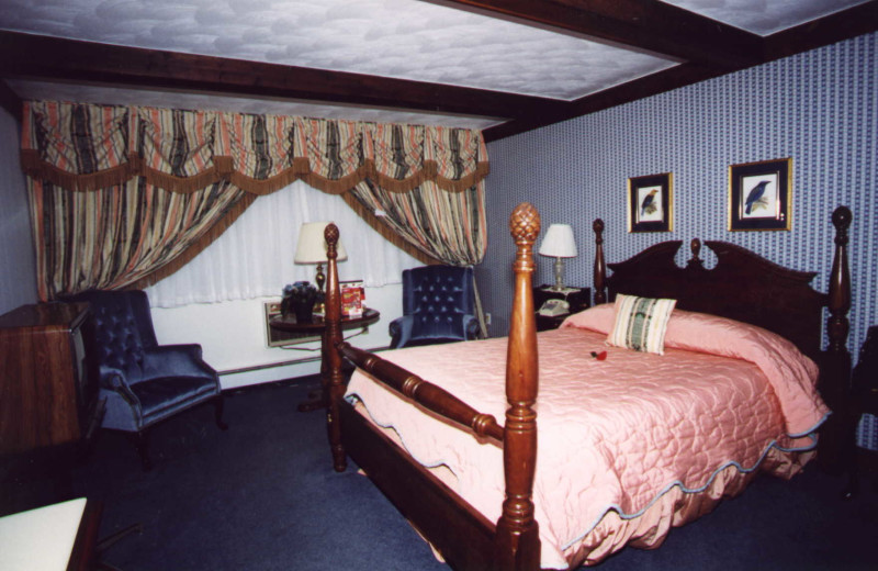 Guest room at Victorian Manor Apartments.