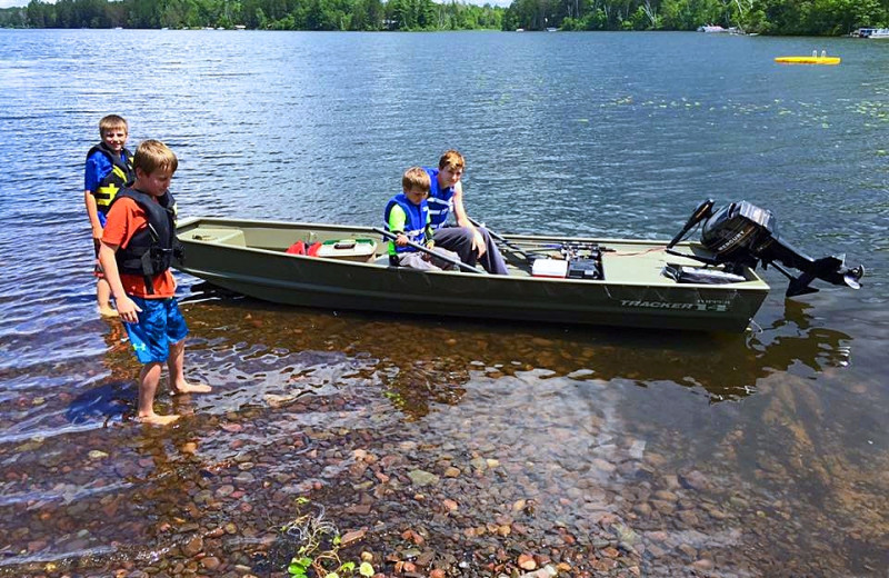 Boating at Schatzi's 4 Seasons Resort.