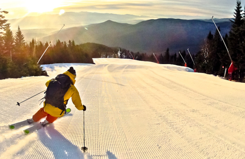 Skiing at Stowe Country Homes