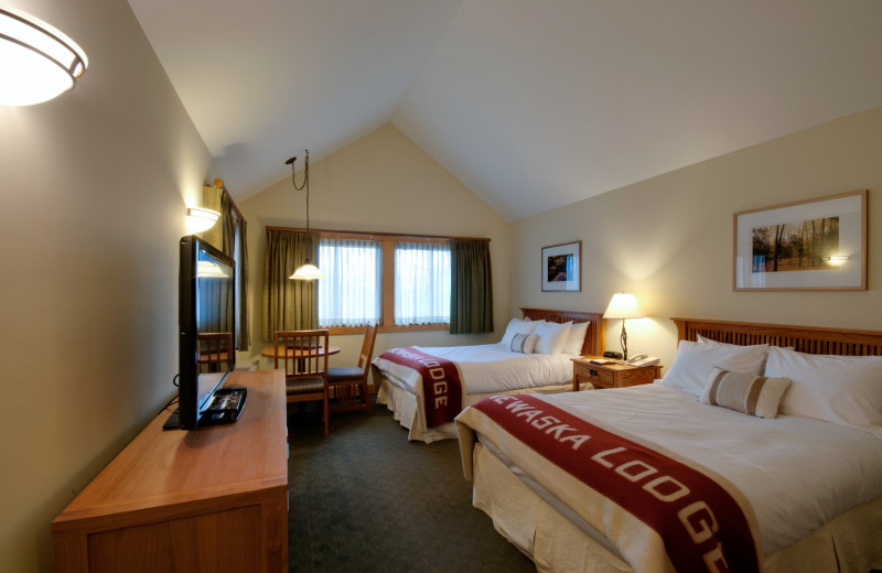 Guest room at Minnewaska Lodge.