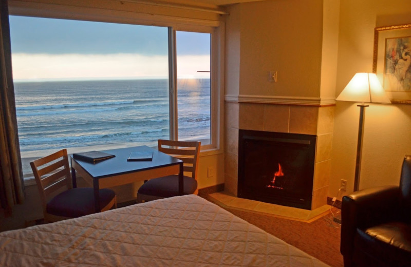 Guest room at Sailor Jack's Oceanfront Inn.