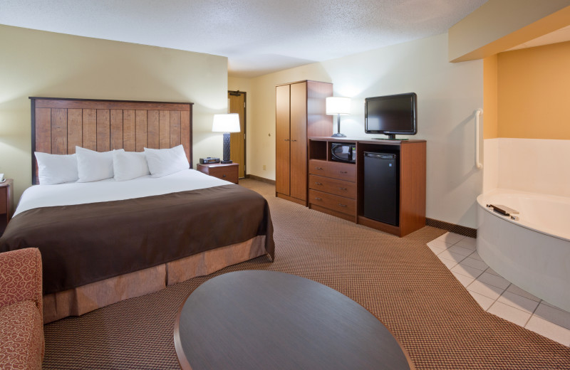 Jacuzzi suite at AmericInn Lodge & Suites Two Harbors.