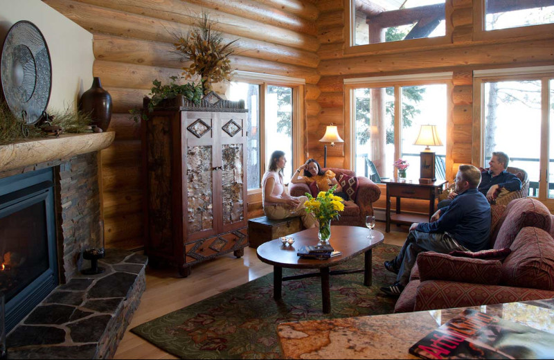 Guest living room at Temperance Landing on Lake Superior.