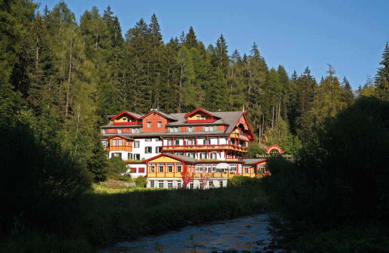 Exterior view of Parkhotel Sole Paradiso.