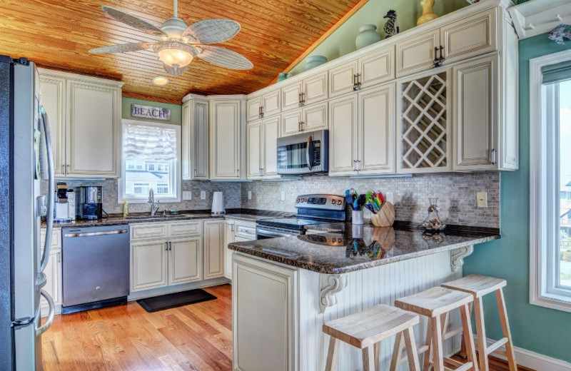 Rental kitchen at Topsail Realty.